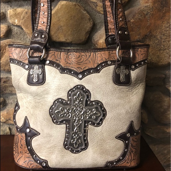✝️Cross & Rhinestone Pocketbook✝️ - Picture 1 of 7